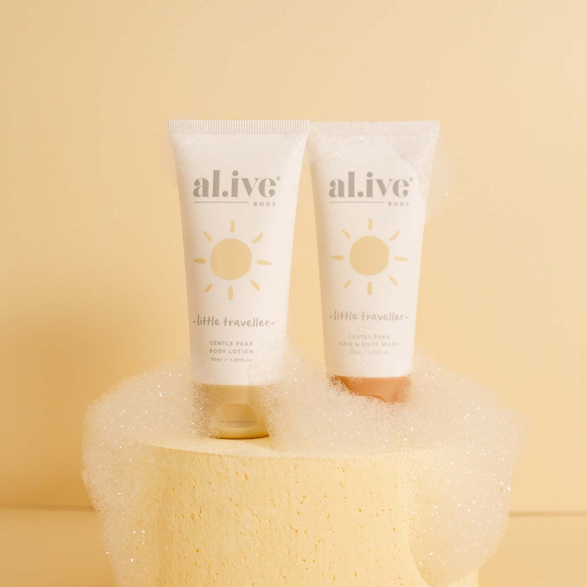 LITTLE TRAVELLER ESSENTIALS PACK